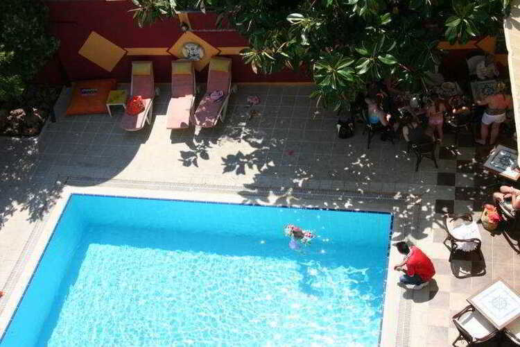 Greenmar Apart
