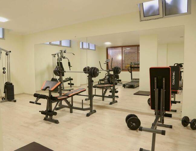 Club Karakas Apart
