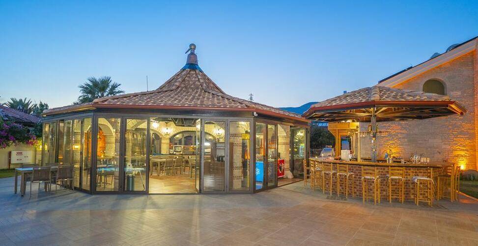 Dalyan Live Hotel
