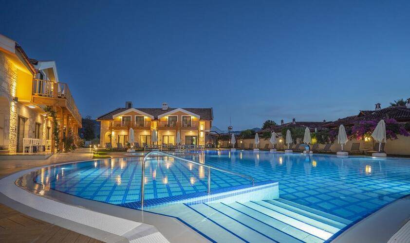 Dalyan Live Hotel