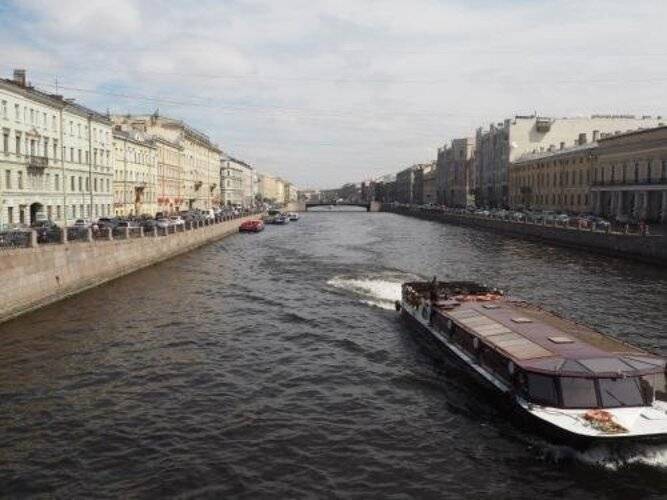 Отель Адель
