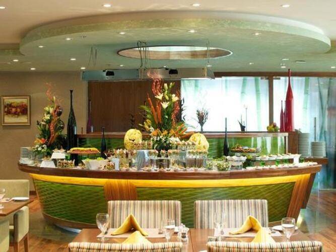 Montreal Barsha Hotel (Ex. Carlton Al Barsha Hotel)
