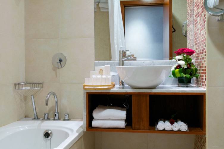 Montreal Barsha Hotel (Ex. Carlton Al Barsha Hotel)