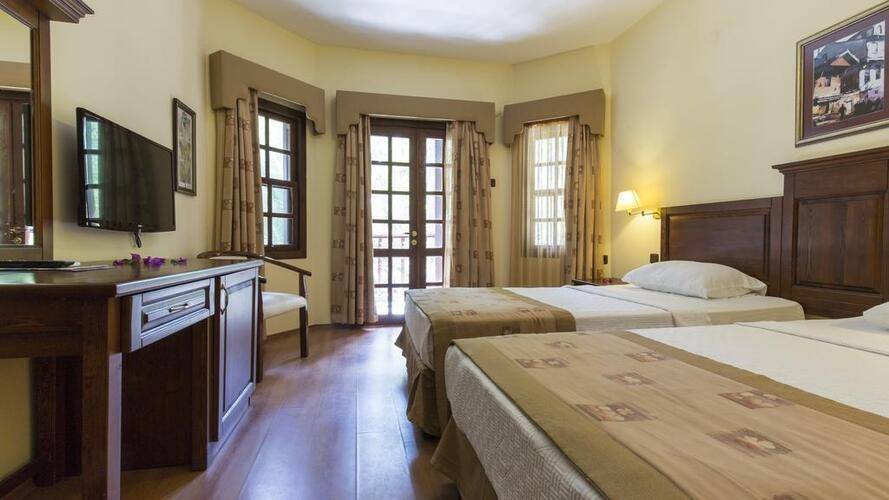 Yucelen Hotel Gokova