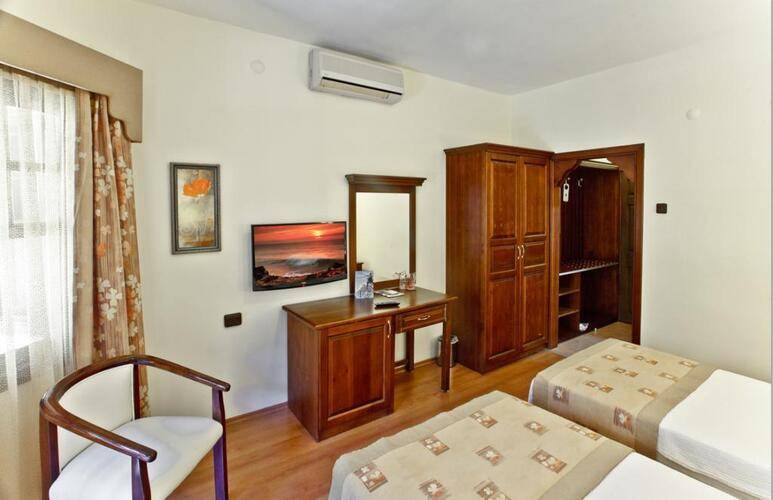 Yucelen Hotel Gokova
