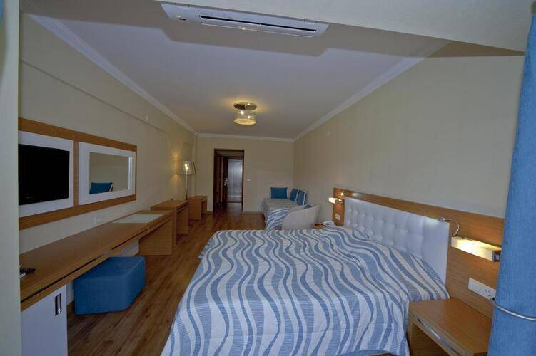Yucelen Hotel Gokova