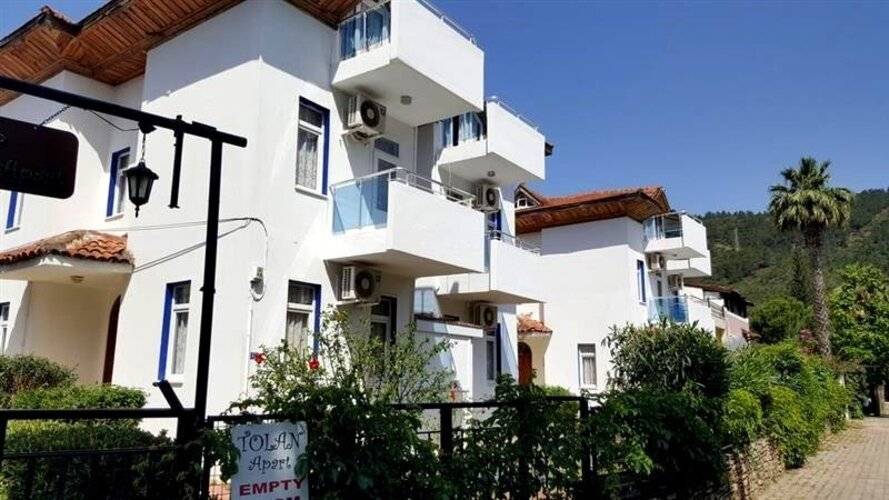 Tolan Apartments