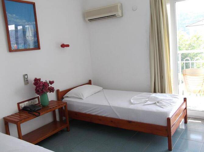 Yavuz Hotel