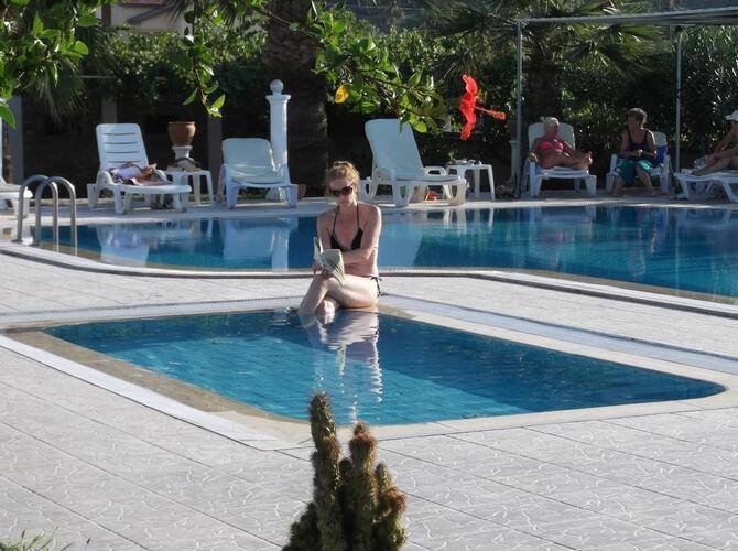 Yavuz Hotel