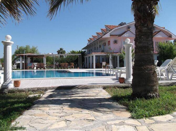 Yavuz Hotel
