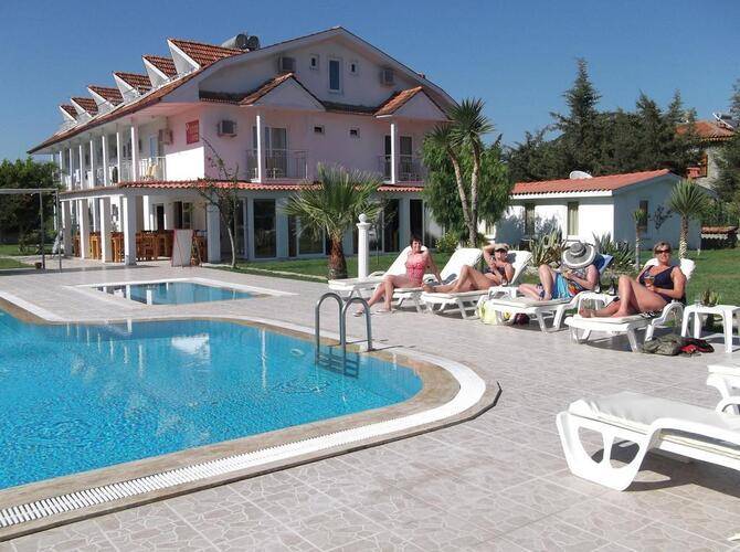 Yavuz Hotel