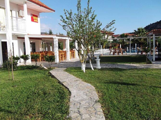 Yavuz Hotel