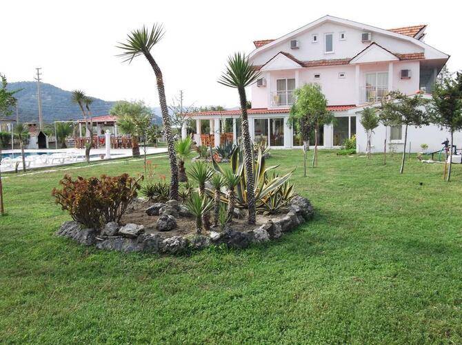 Yavuz Hotel