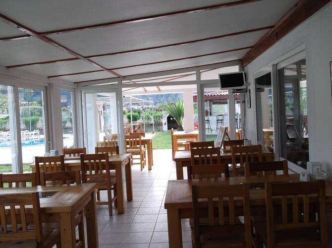 Yavuz Hotel