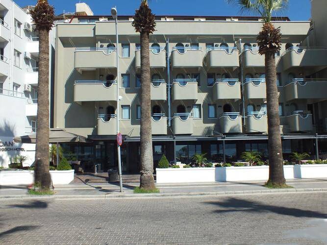 Candan Citybeach Hotel