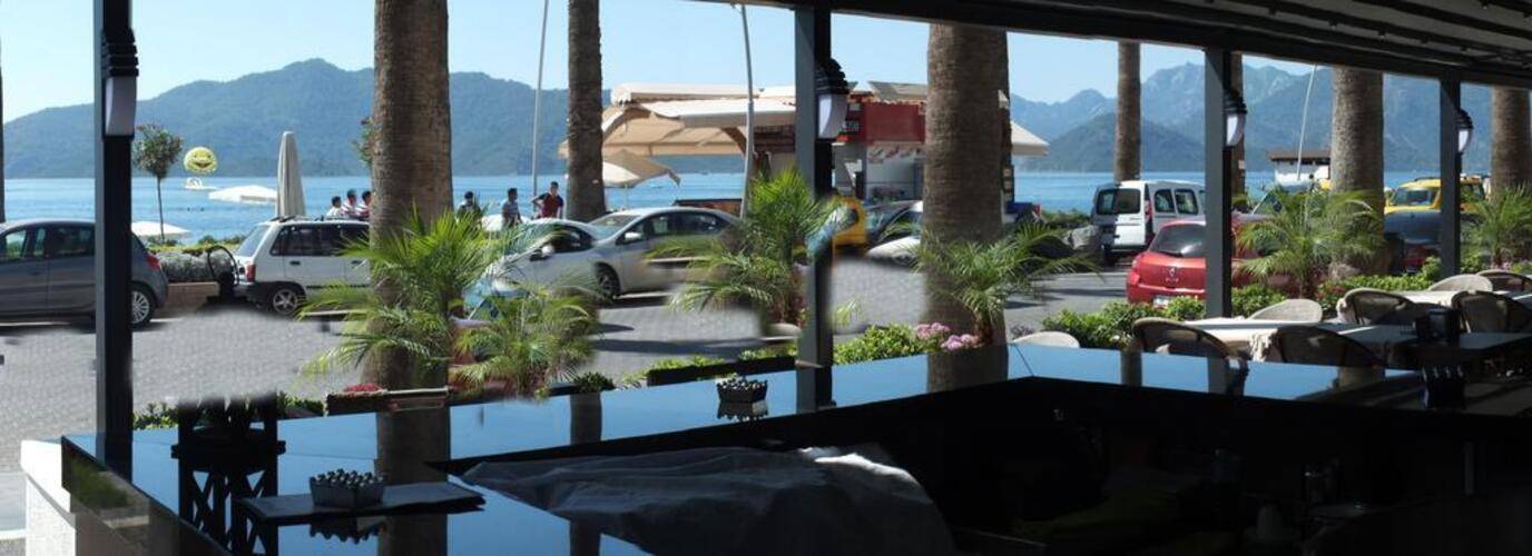 Candan Citybeach Hotel