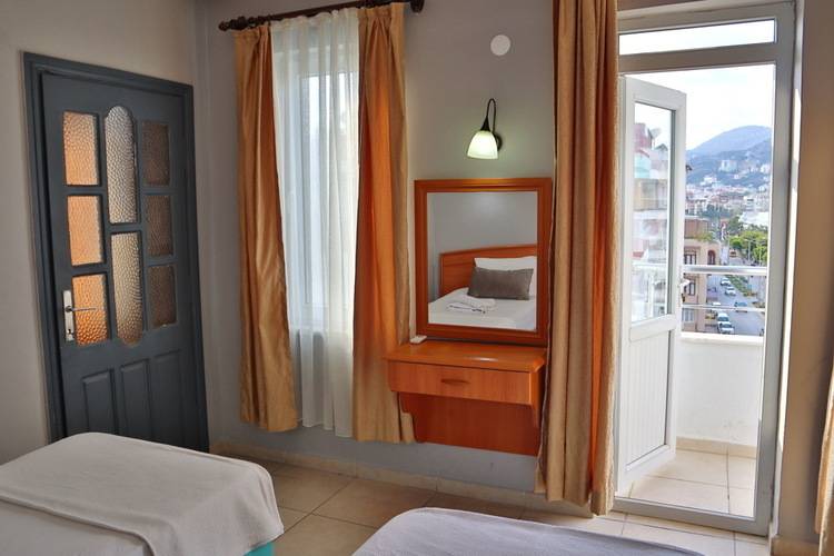 Kleopatra Coral Apart Hotel