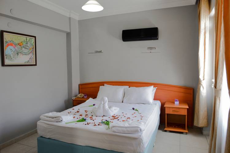 Kleopatra Coral Apart Hotel
