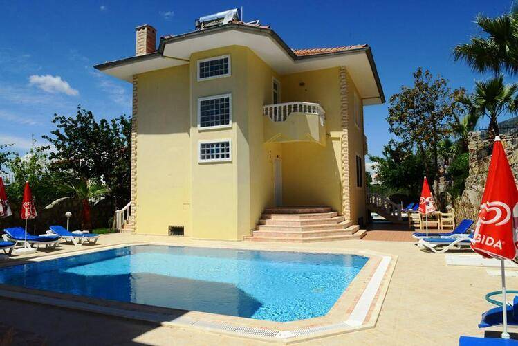 Mountain Valley Apart Hotel & Villas