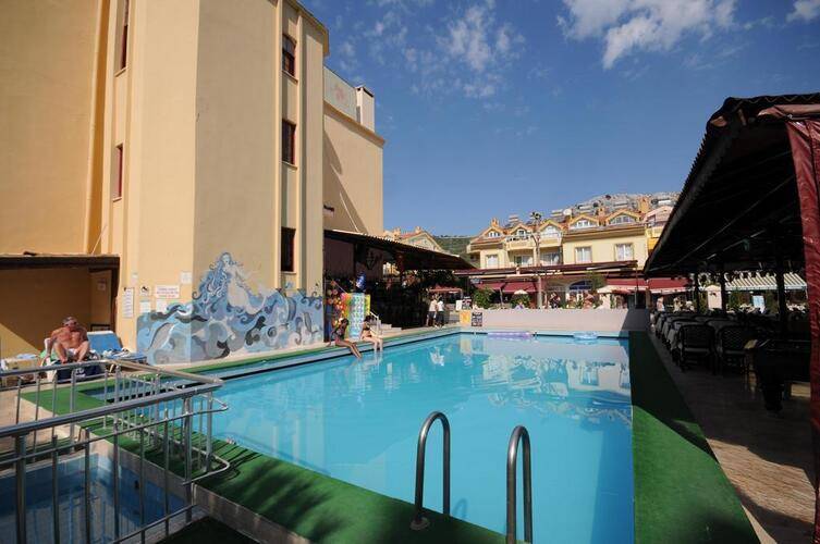Grand Villa Sol Apart