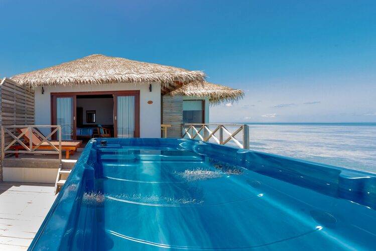 Cocogiri Island Resort