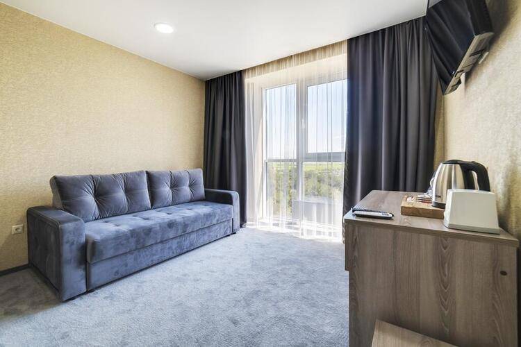 Grand Sapphire Hotel