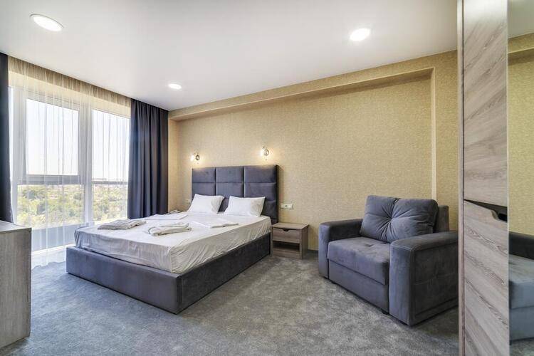 Grand Sapphire Hotel