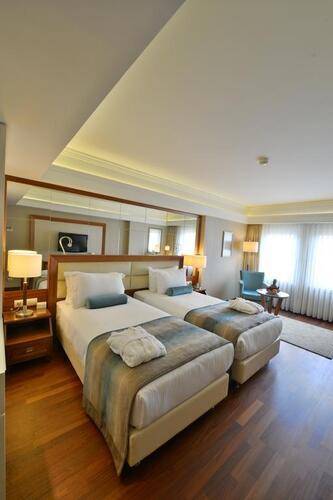 Marigold Thermal Hotel