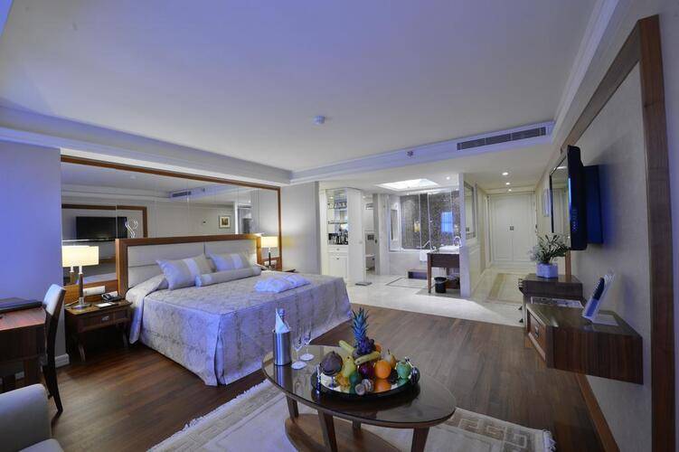 Marigold Thermal Hotel