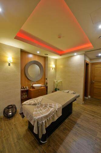 Marigold Thermal Hotel