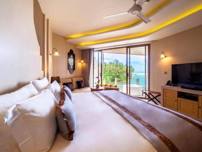Devasom Khao Lak Beach Resort & Villas