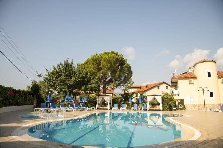 Gokcen Hotel & Apartments