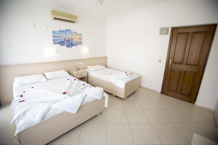 Gokcen Hotel & Apartments