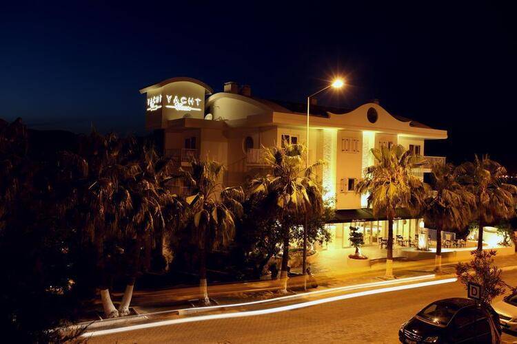 Yacht Classic Hotel