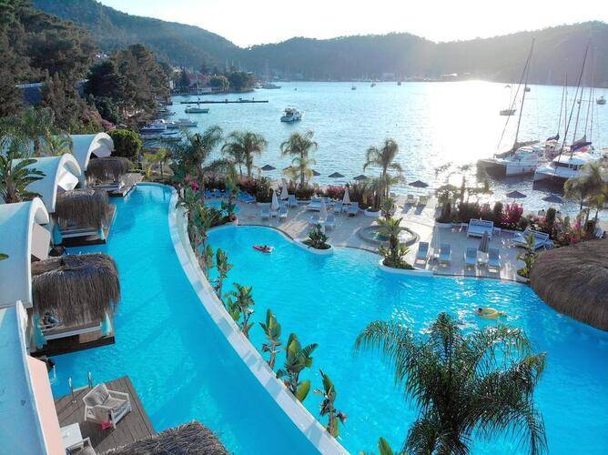 Yacht Classic Hotel