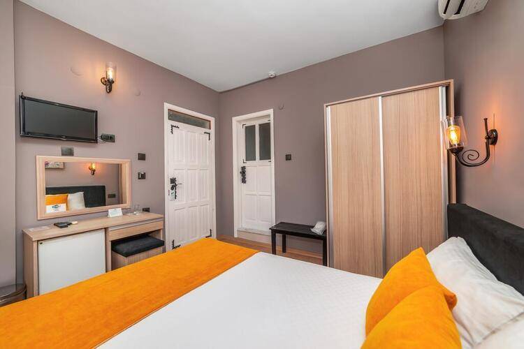 Yasemin Hotel
