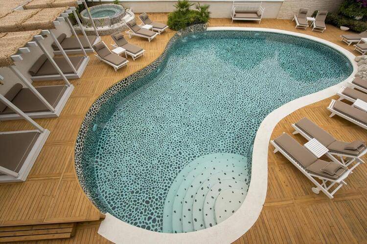 Yacht Boheme Hotel (Adults Only 14+)