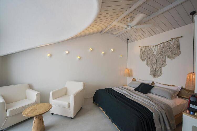 Yacht Boheme Hotel (Adults Only 14+)