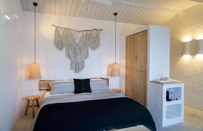 Yacht Boheme Hotel (Adults Only 14+)