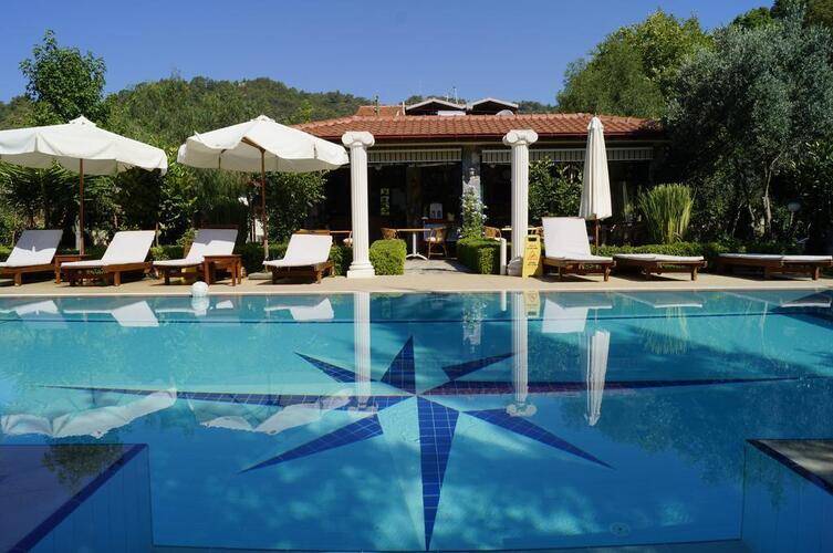 Hotel Dalos