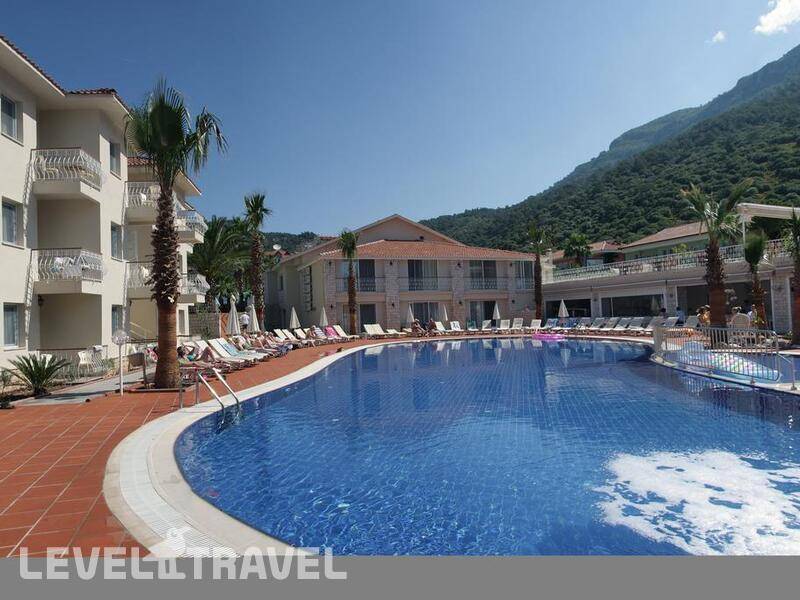 Фотография The Blue Lagoon Deluxe Hotel
