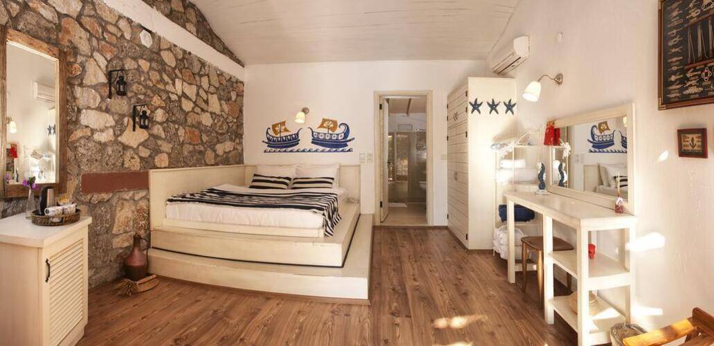 Nautical Hotel