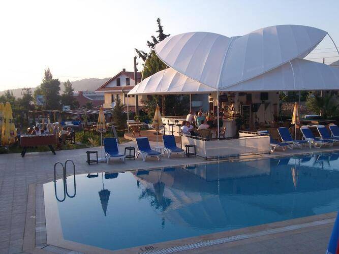 Ant Apart Hotel