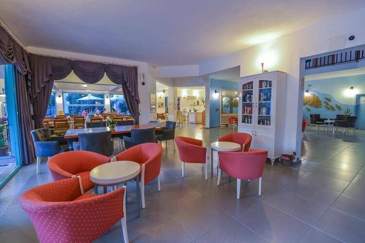 Rebin Beach Hotel