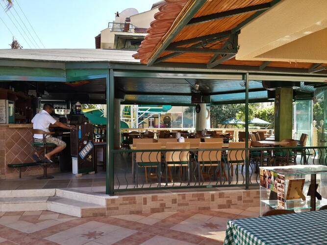 Maxwell Holiday Club (Adults Only 18+)