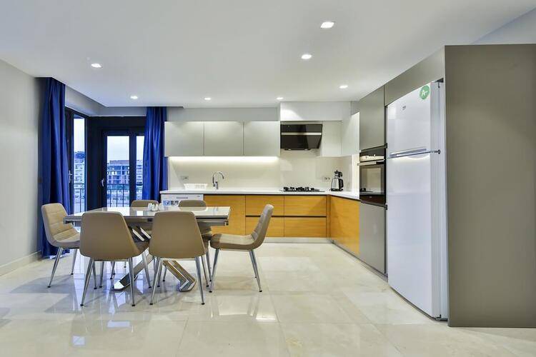 Mene Suites