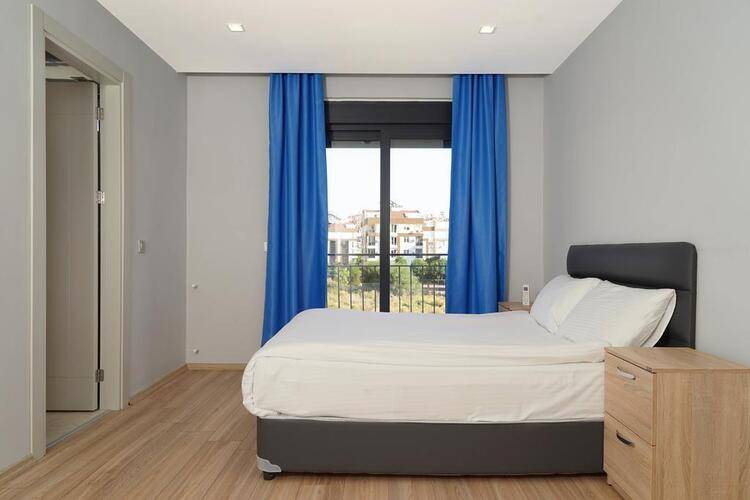 Mene Suites