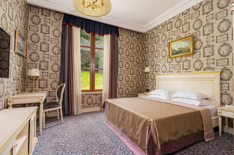 Бутик-Отель Русские Сезоны Невский Бутик