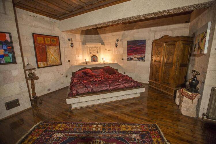 Karlik Evi Boutique
