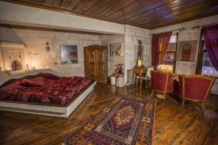 Karlik Evi Boutique
